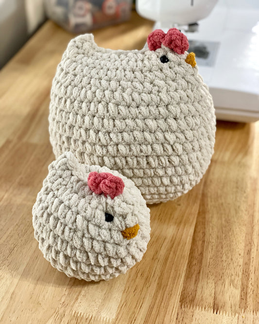 Farmhouse Chicken Decor, Crochet Chickens, Chubby Chicken Decoration