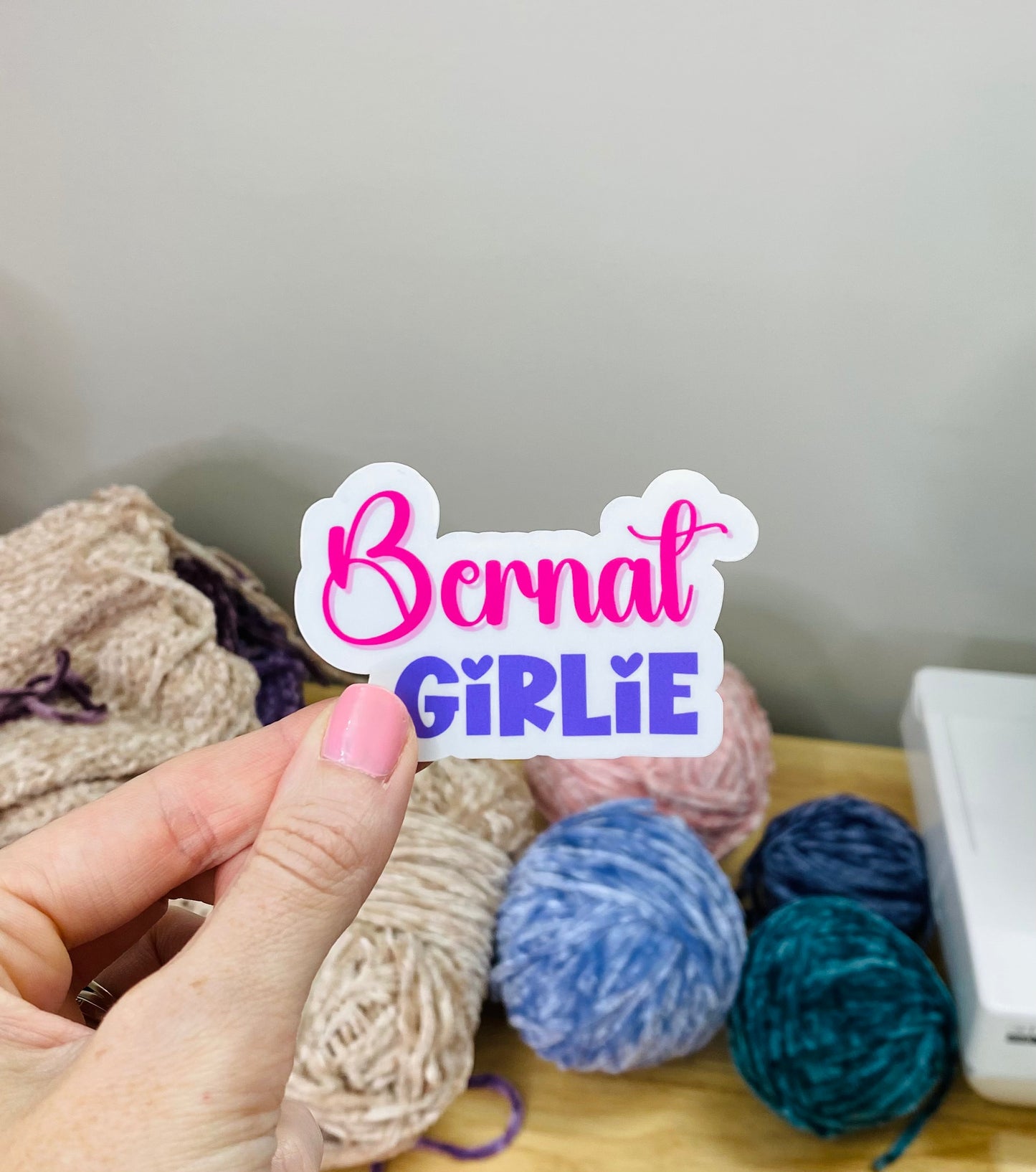 Bernat Girlie Sticker