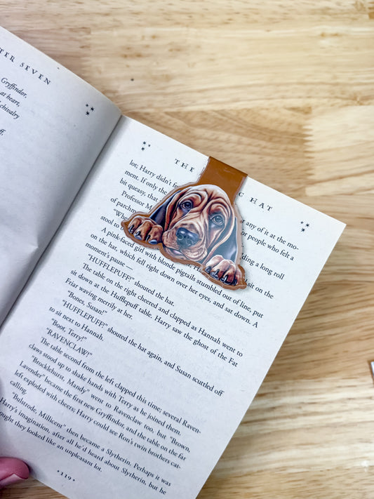 Bloodhound Magnetic Bookmark