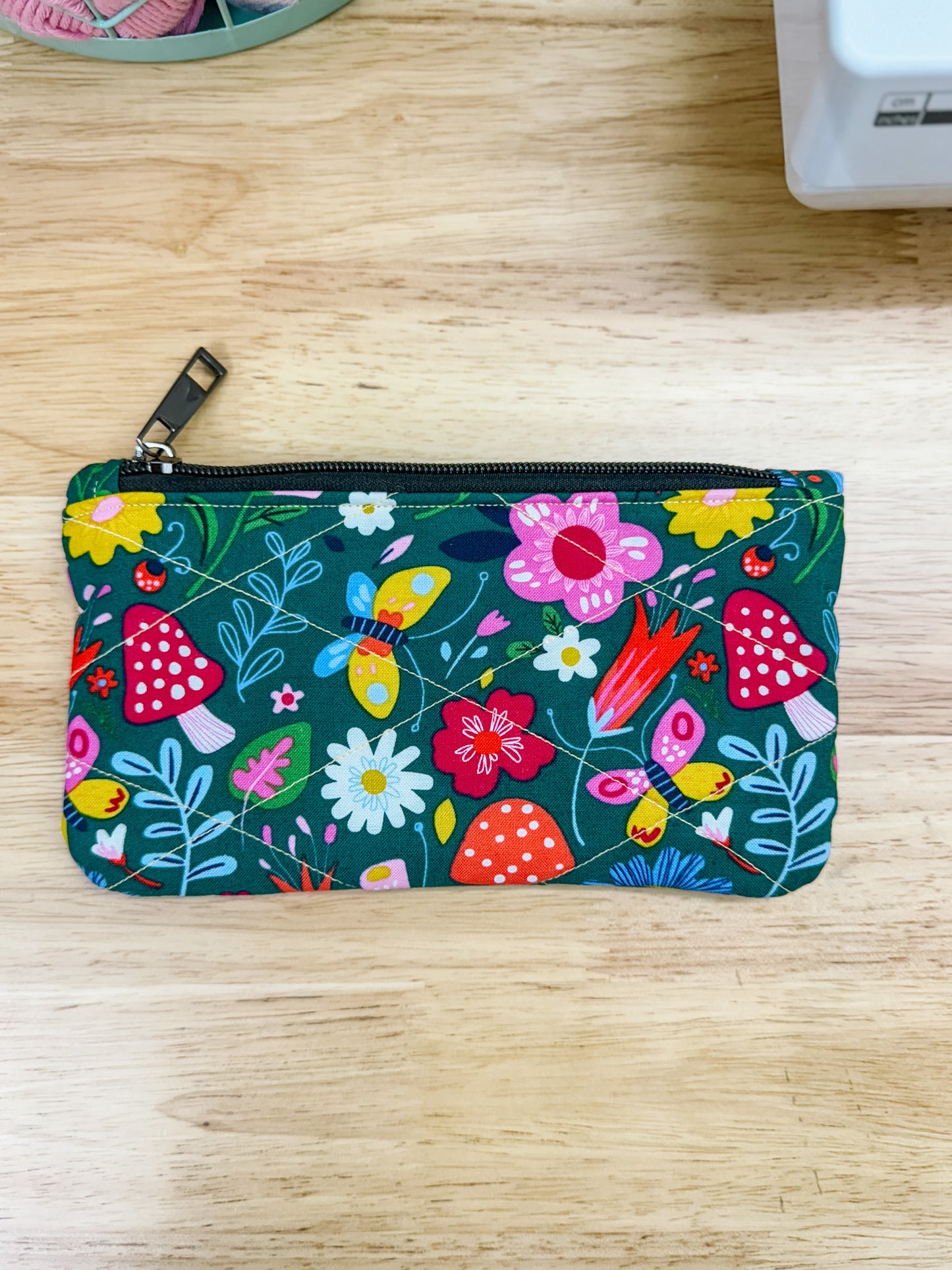 Green Mushroom Flat Quilted Bow Pouch