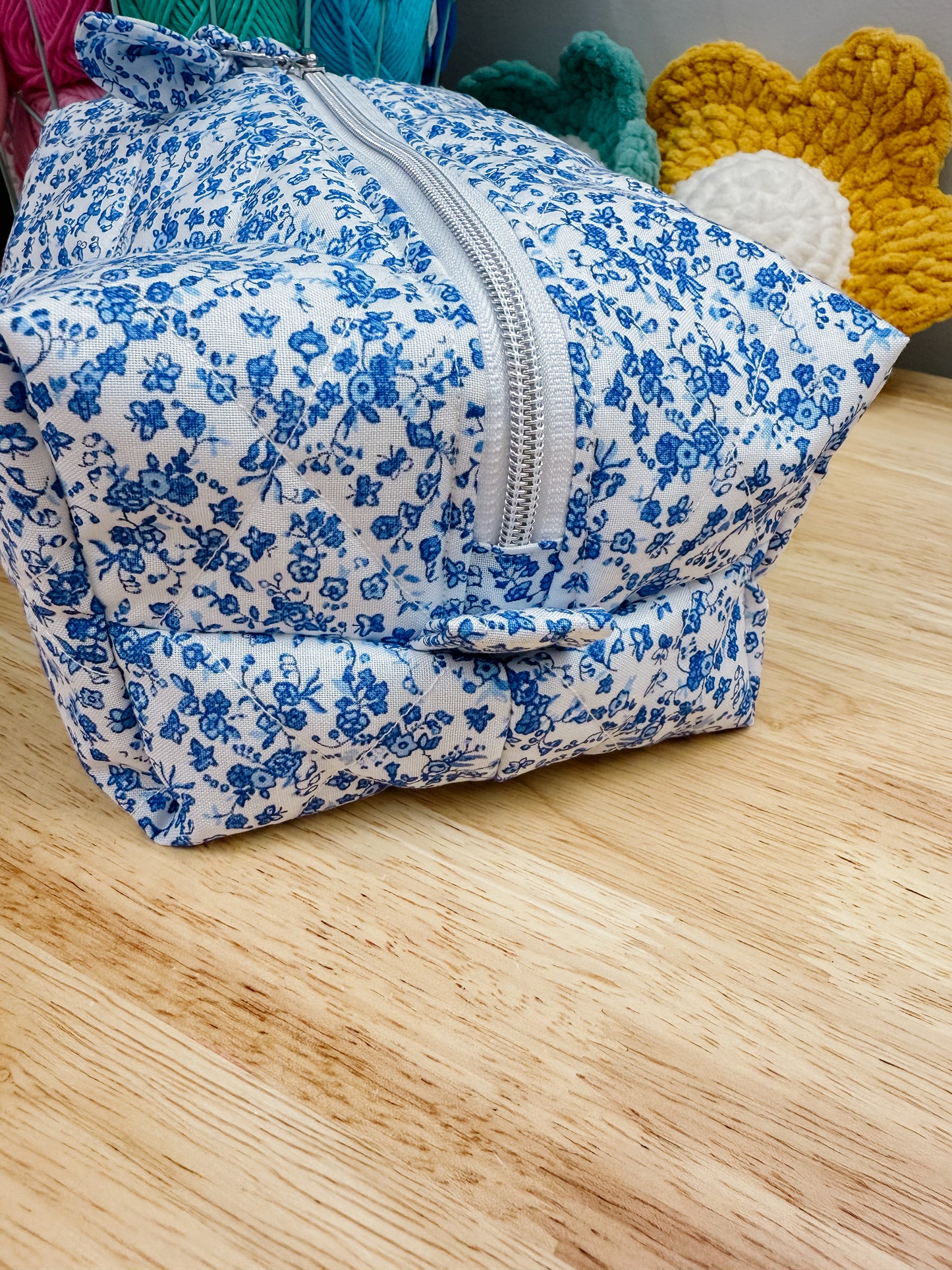 Vintage Blue Floral Large Quilted Boxy Bag