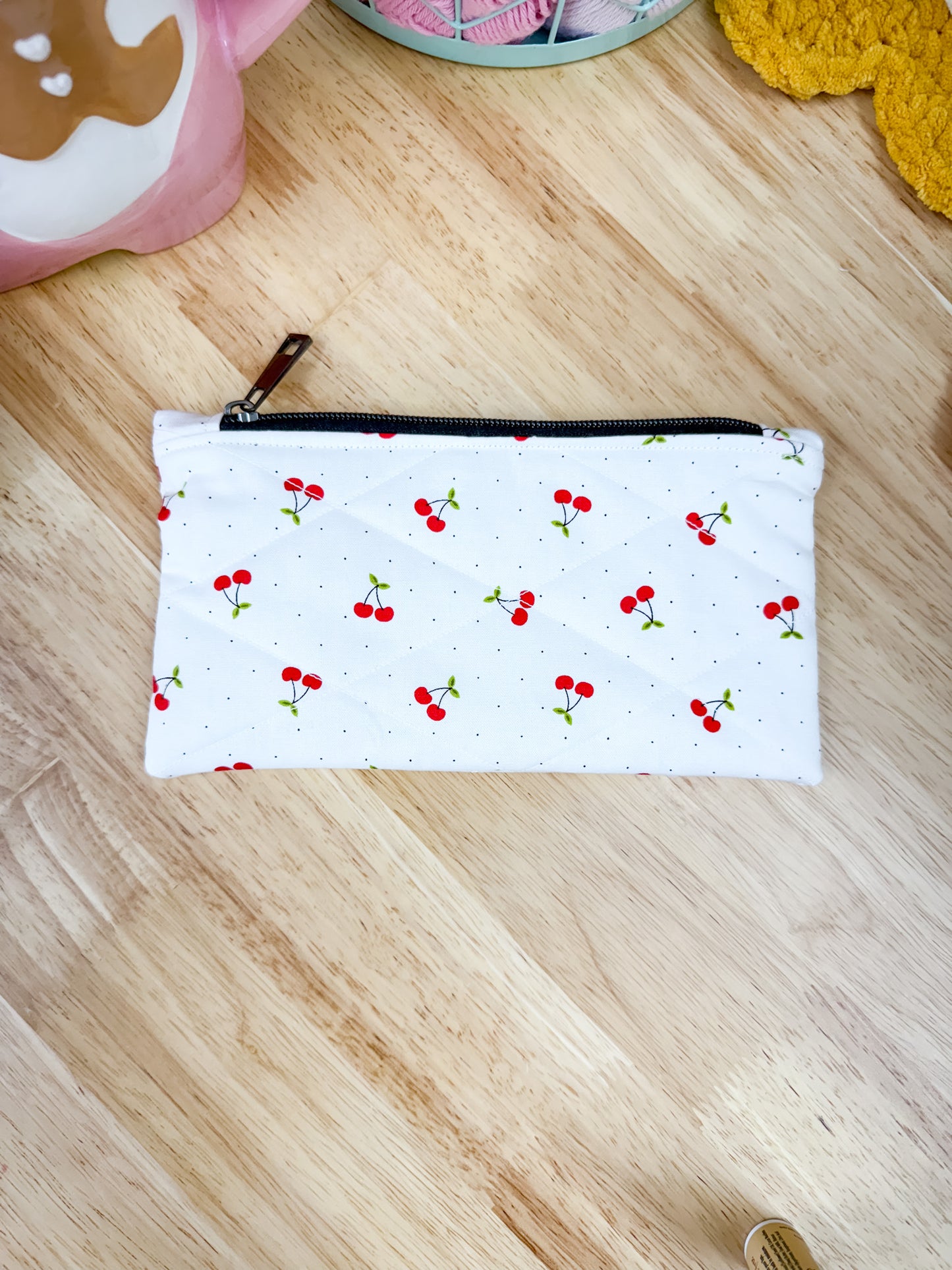 White Cherry Dot Flat Quilted Bow Pouch