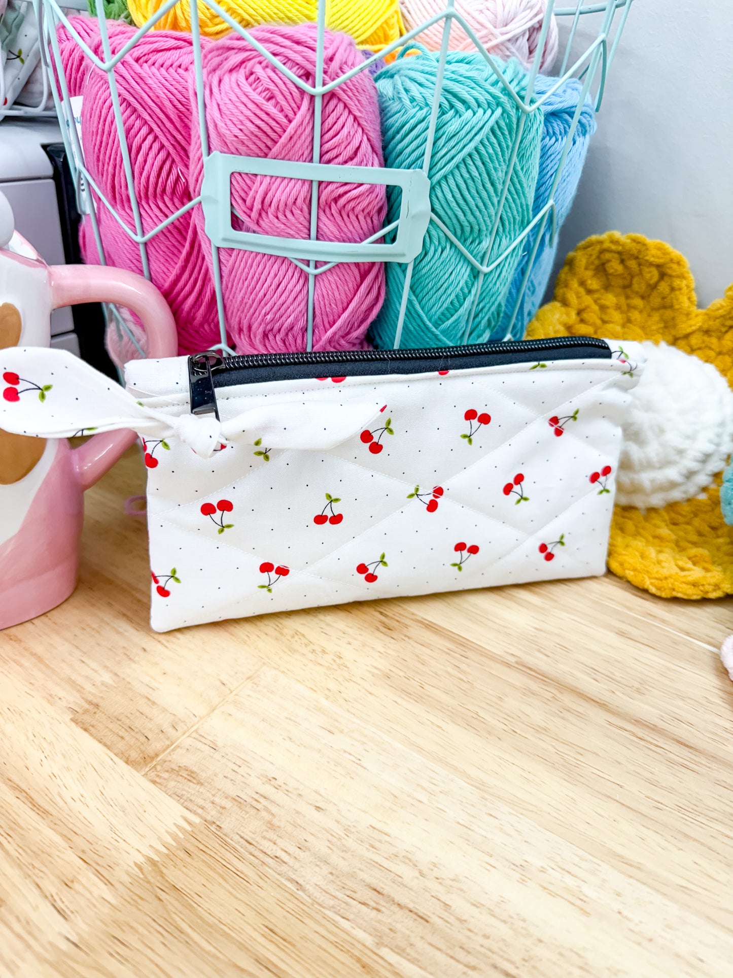White Cherry Dot Flat Quilted Bow Pouch