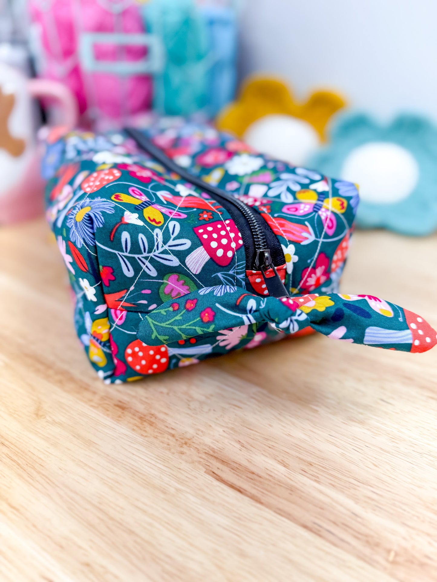 Green Mushroom Large Quilted Bow Bag