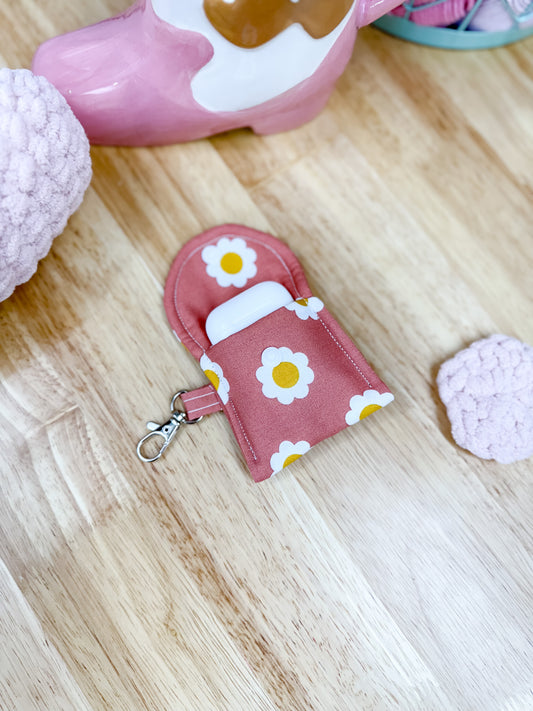 Daisy Floral Earbuds Case Keychain
