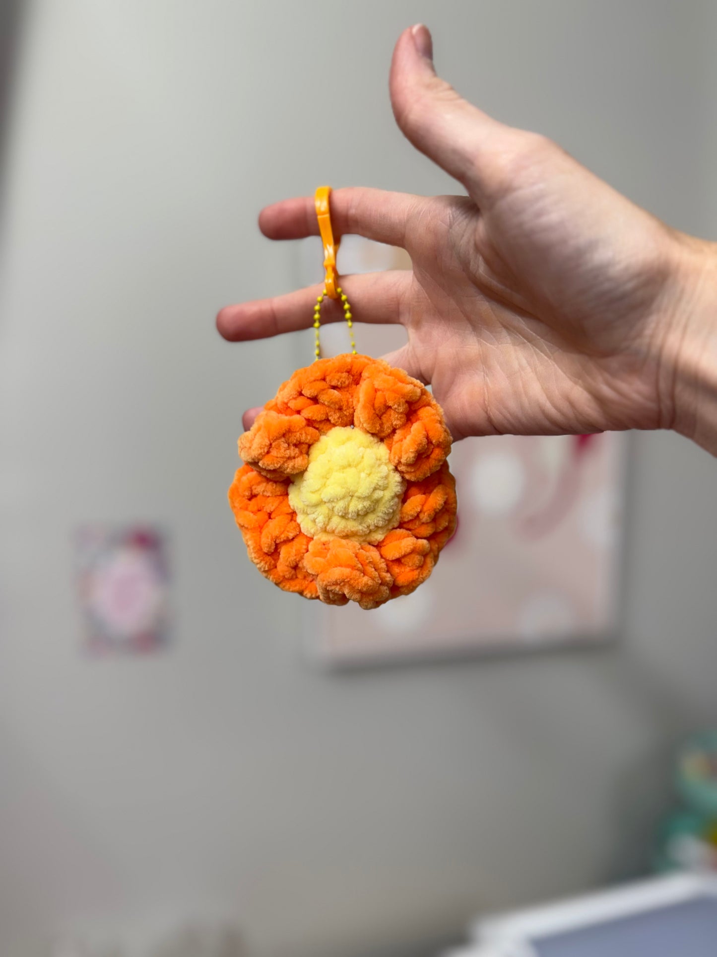 Daisy Flower Keychain