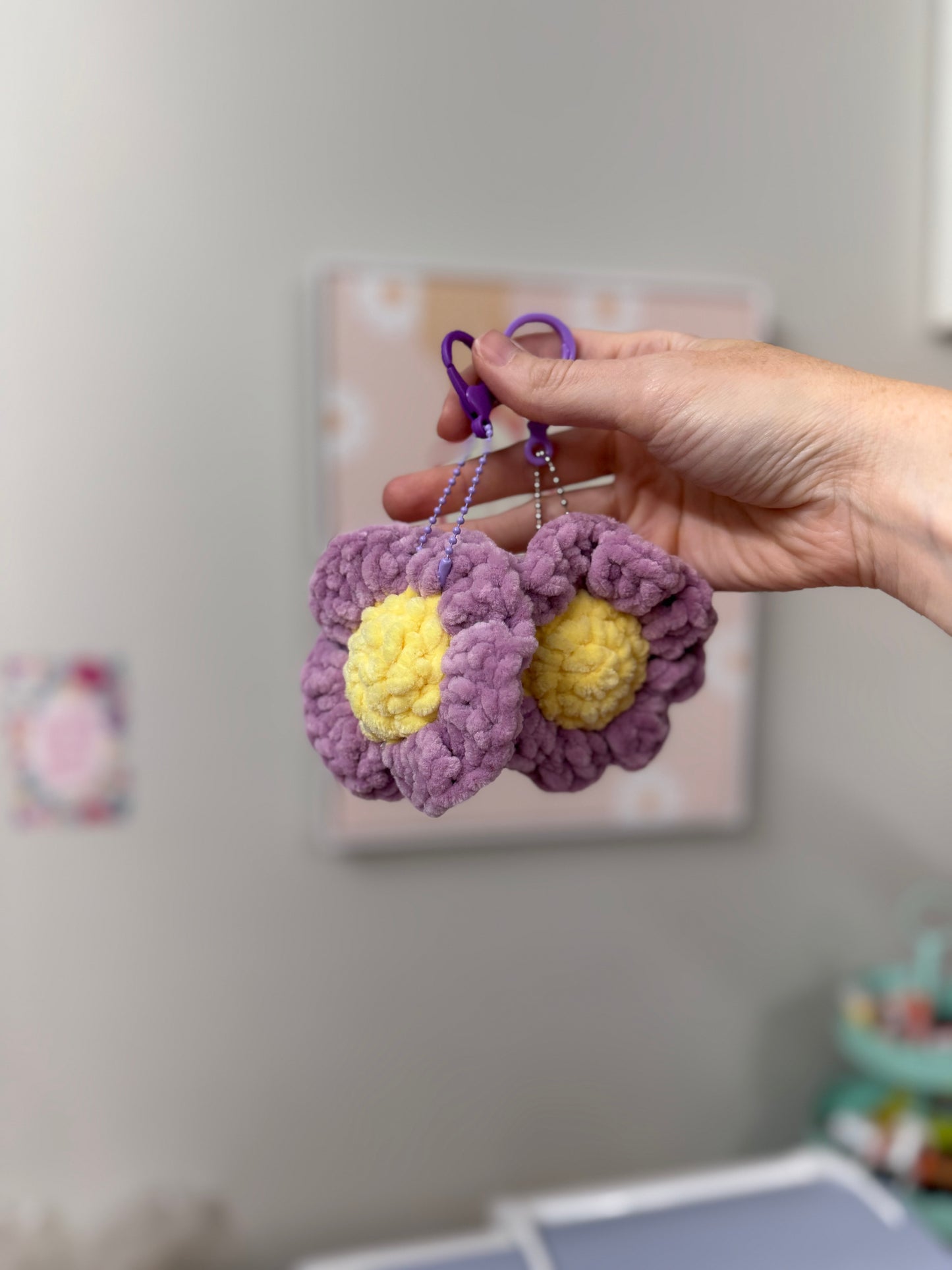 Daisy Flower Keychain