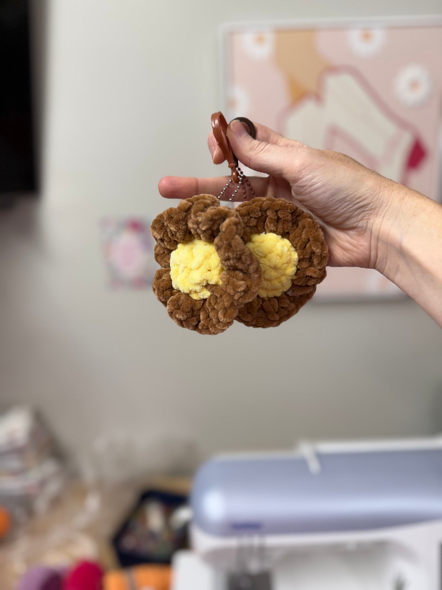 Daisy Flower Keychain