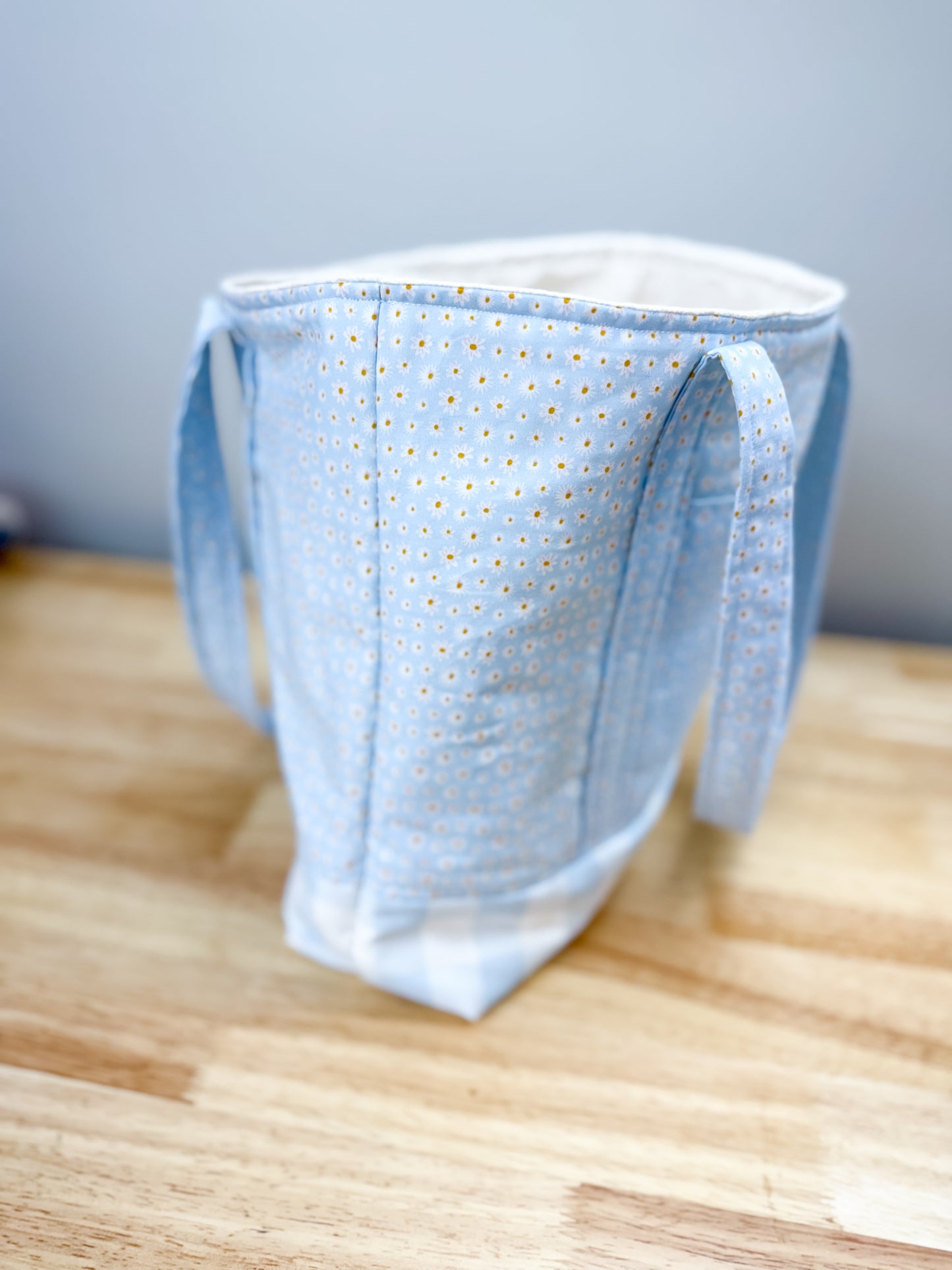Ditsy Blue Sunflower Memaw Pocket Tote Bag 1 (Medium)