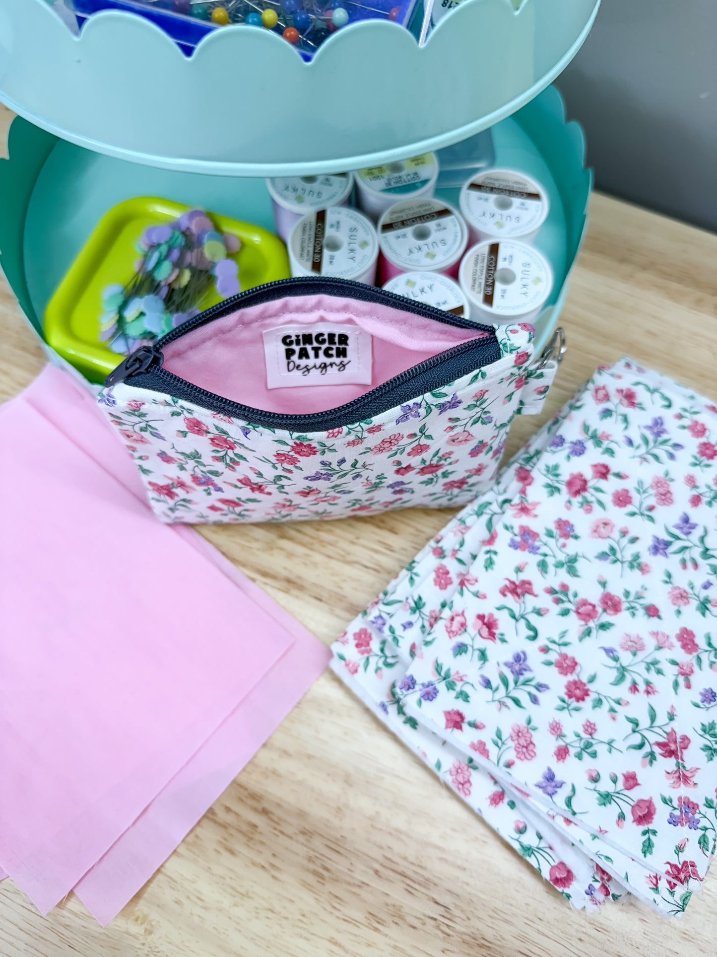 Summer Pink Floral Vintage Quilted Keychain Wallet