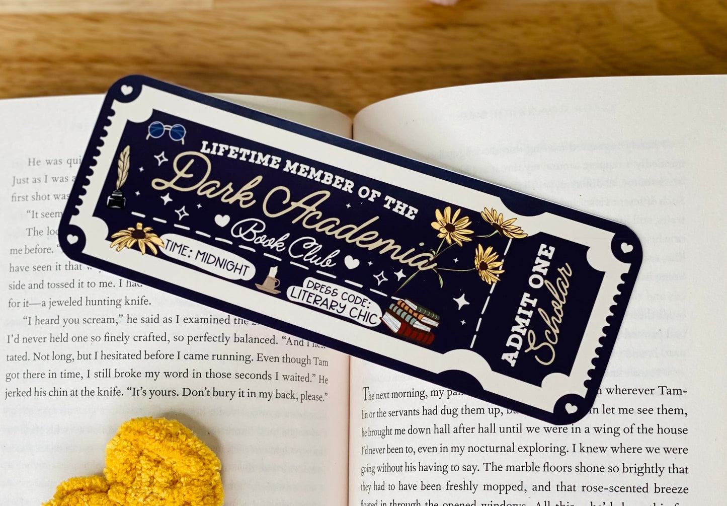 Dark Academia Bookmark, Dark Fantasy Reader Bookmark, Fantasy Book Club
