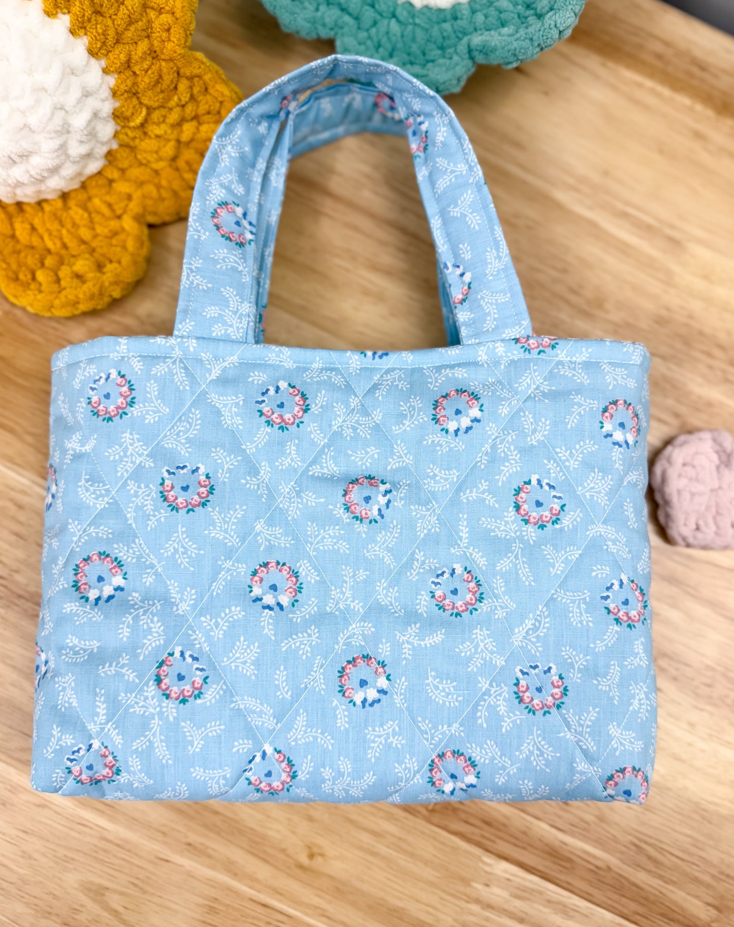 Quilted Book Sleeve with Handles Blue Floral