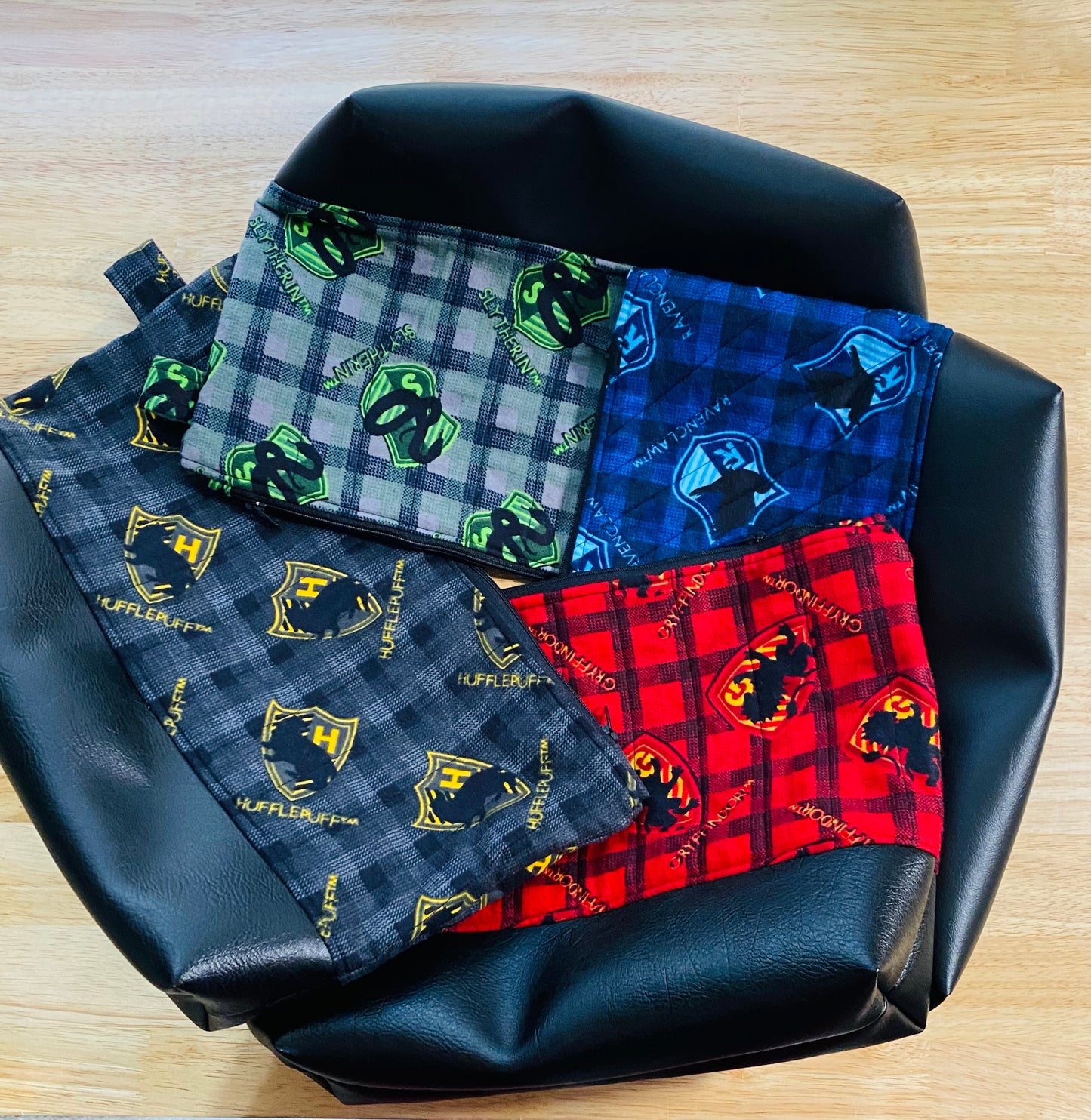 Red Gryffindor Quilted Flannel Jumbo Pouch