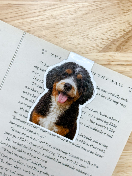 Tricolor Bernedoodle Magnetic Bookmark