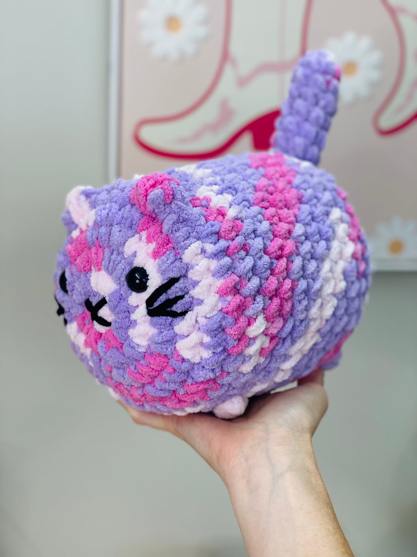 Barbie Kitty, Chubby Cat Loaf Plushie