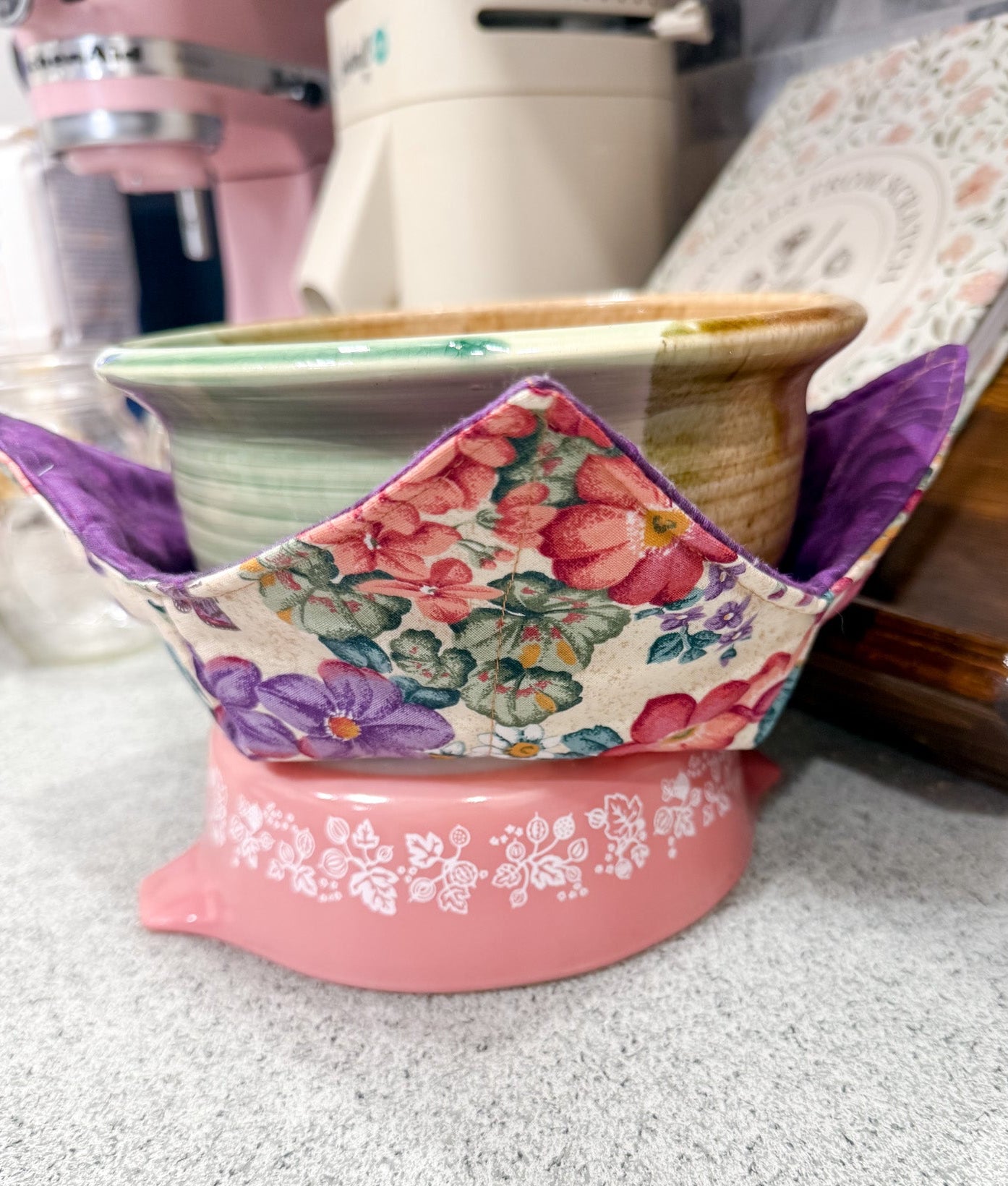 Beige Rose Reversible Fabric Bowl Cozy 10"