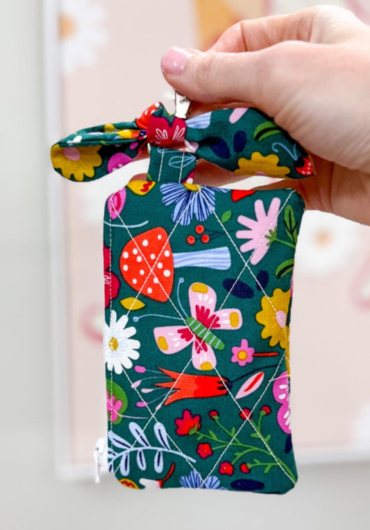Green Mushroom Quilted Bow Keychain Wallet