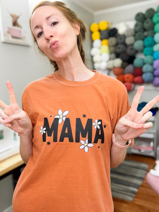 MAMA Daisy T-Shirt