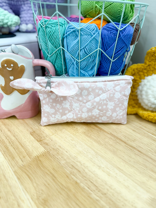 Light Pink Floral Flat Quilted Bow Pouch