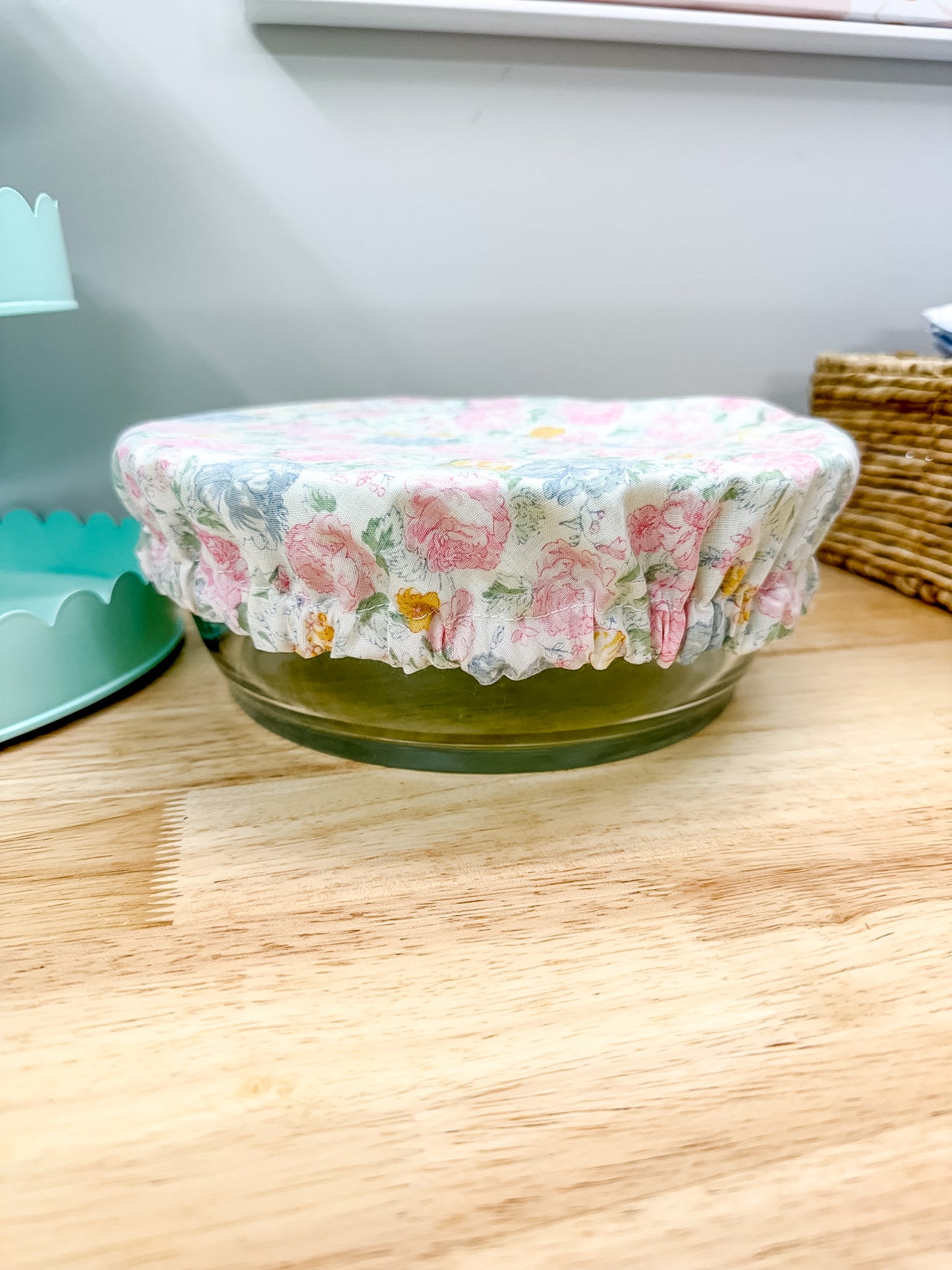 Reversible Bowl Cover LARGE Vintage Rose/Green Leaf