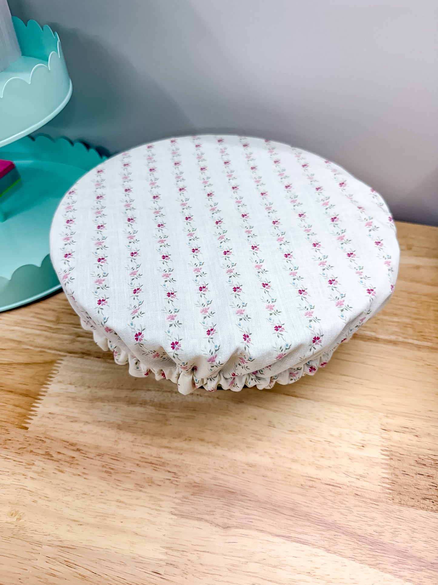 Reversible Bowl Cover LARGE Ditsy Green Floral