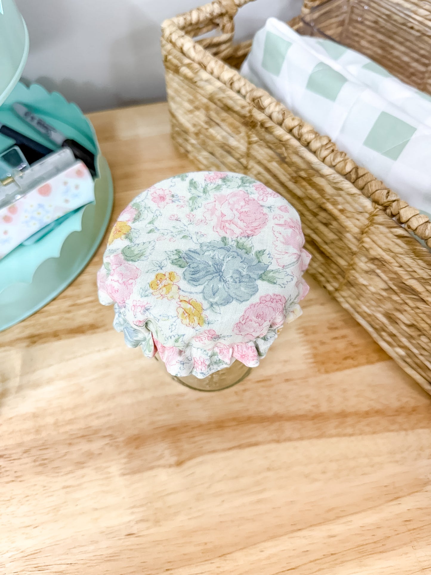 Reversible Jar Cover Vintage Blue/Pink Rose