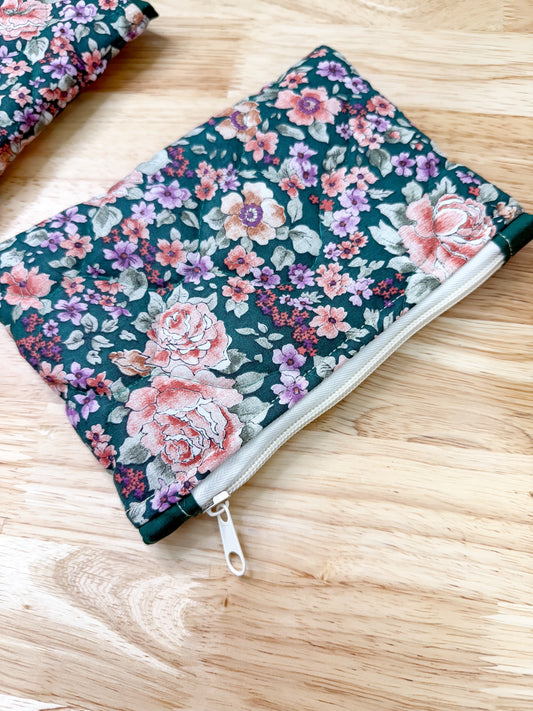 Vintage Quilted Flat Pouch Green Rose