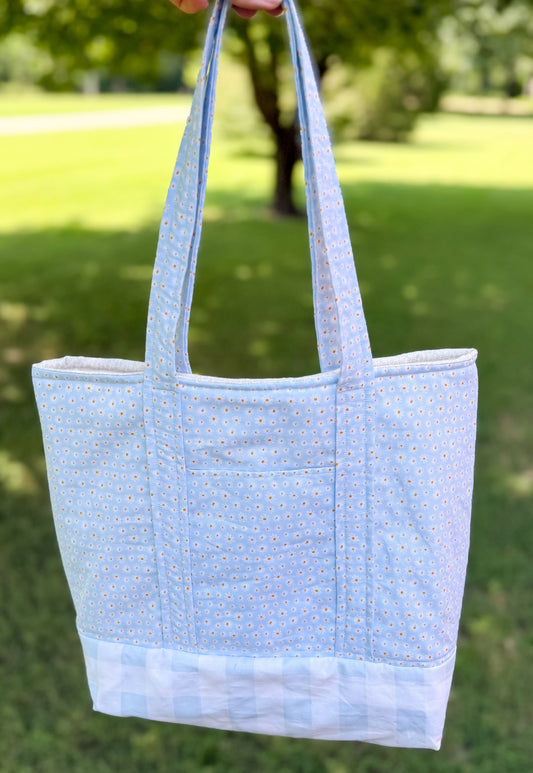 Ditsy Blue Sunflower Memaw Pocket Tote Bag 1 (Medium)