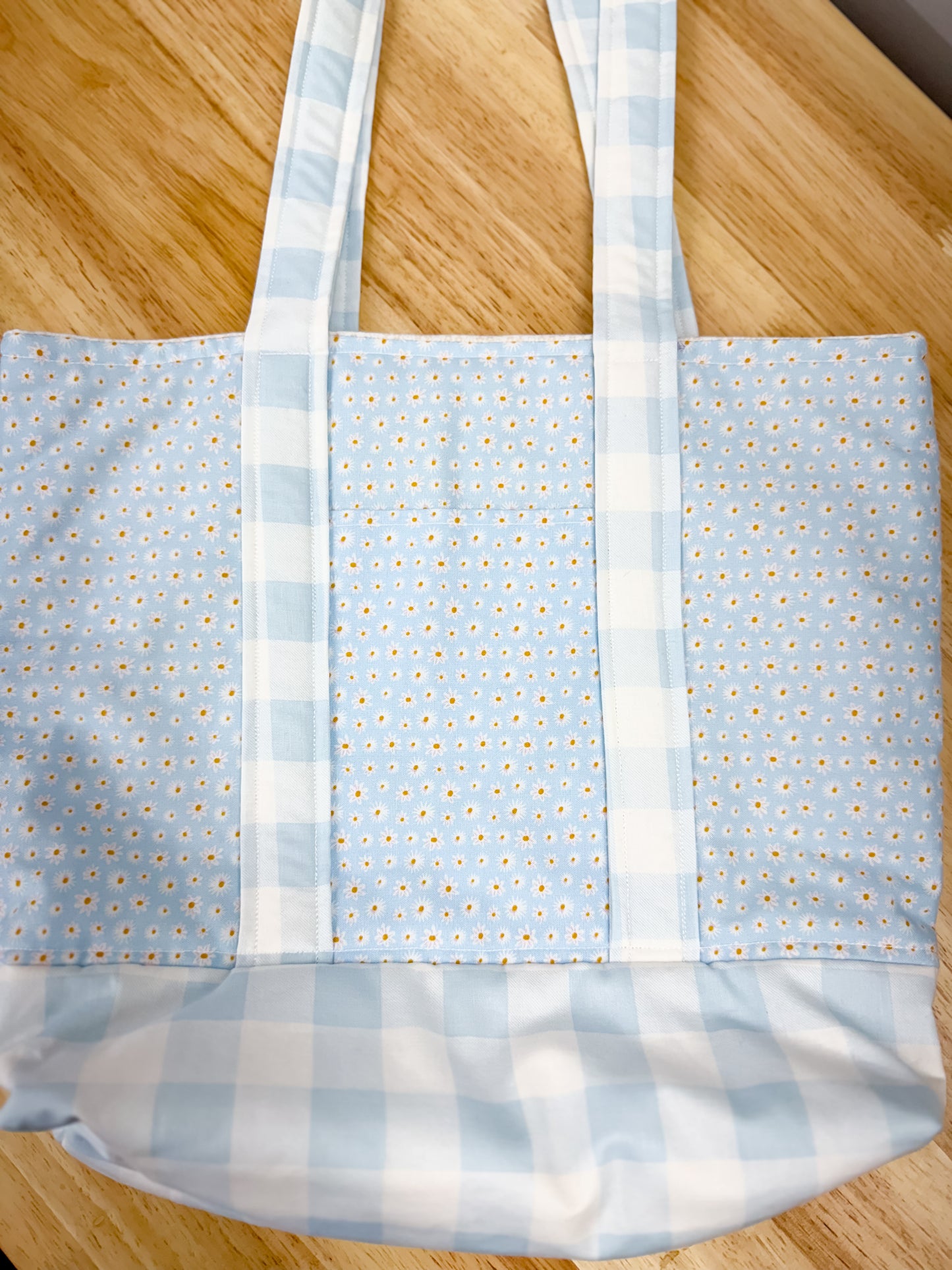 Ditsy Blue Sunflower Memaw Pocket Tote Bag 2 (Medium)