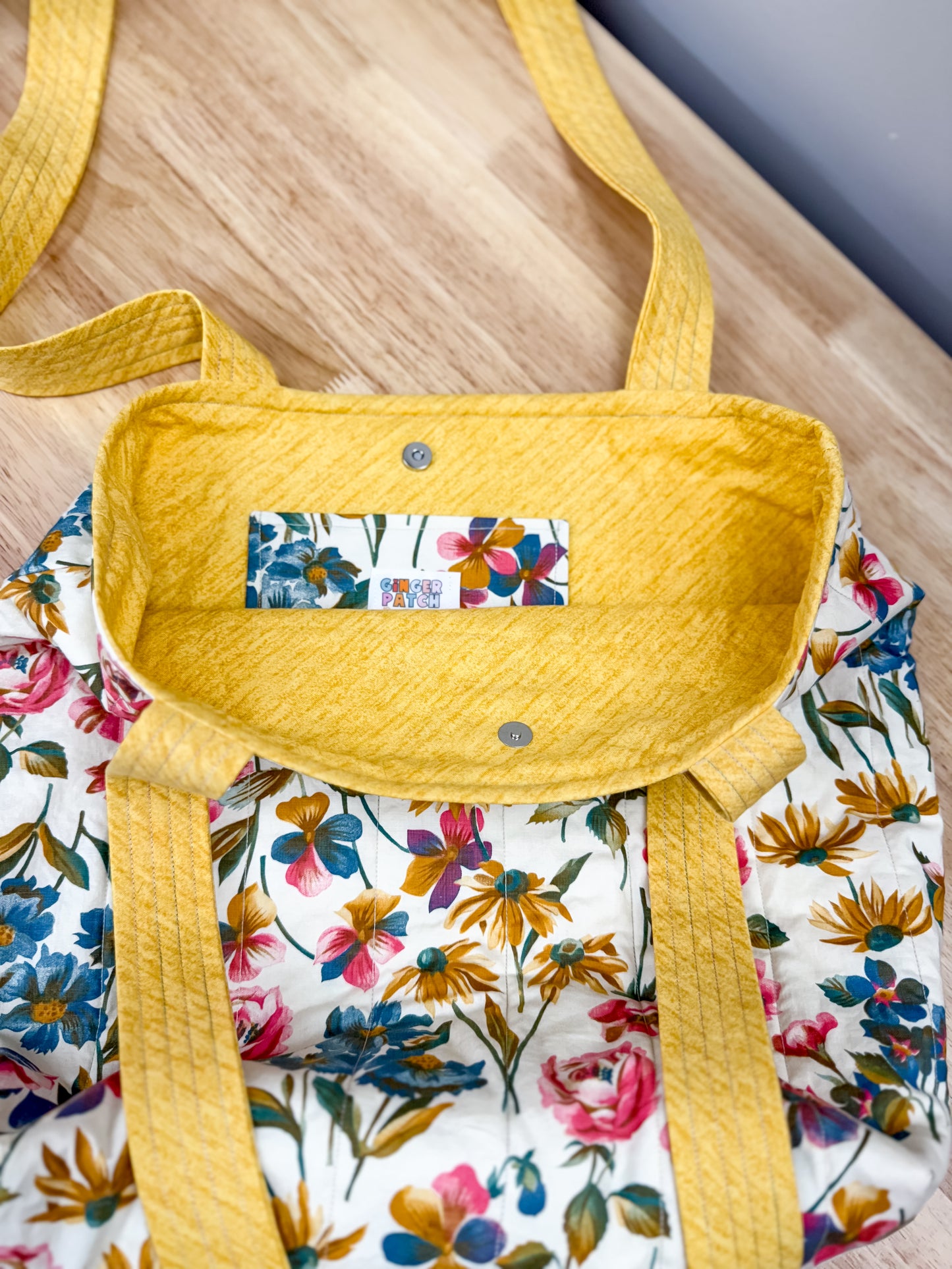 Cottage Wildflower Vintage Charlotte Quilted Tote Bag