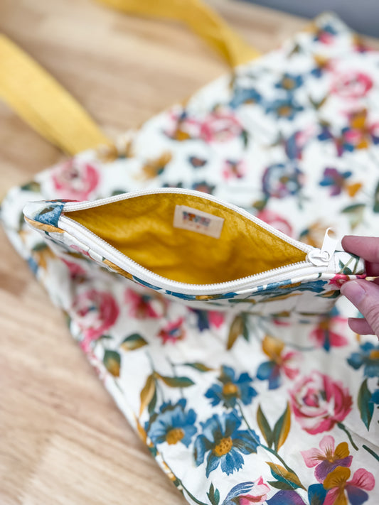 Cottage Wildflower Vintage Quilted Flat Pouch