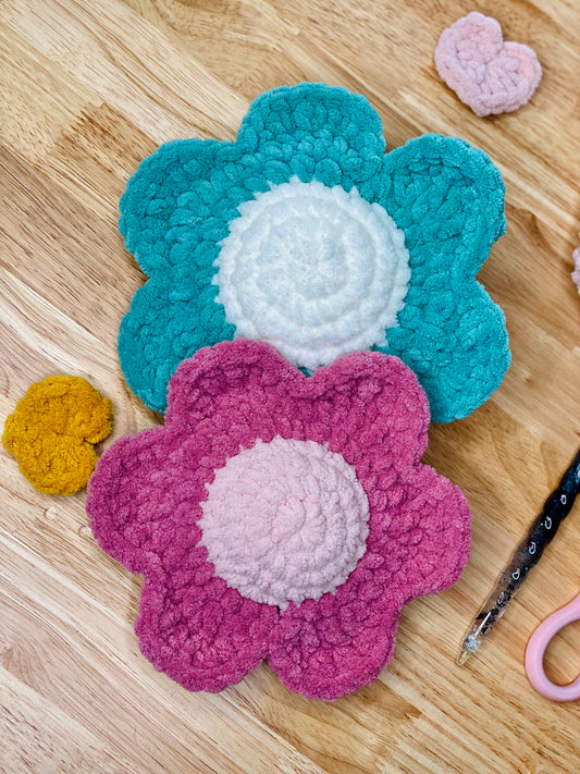 Retro Daisy Plush Decor ~ Set of 2 Blue and Pink ~ Handmade Crochet