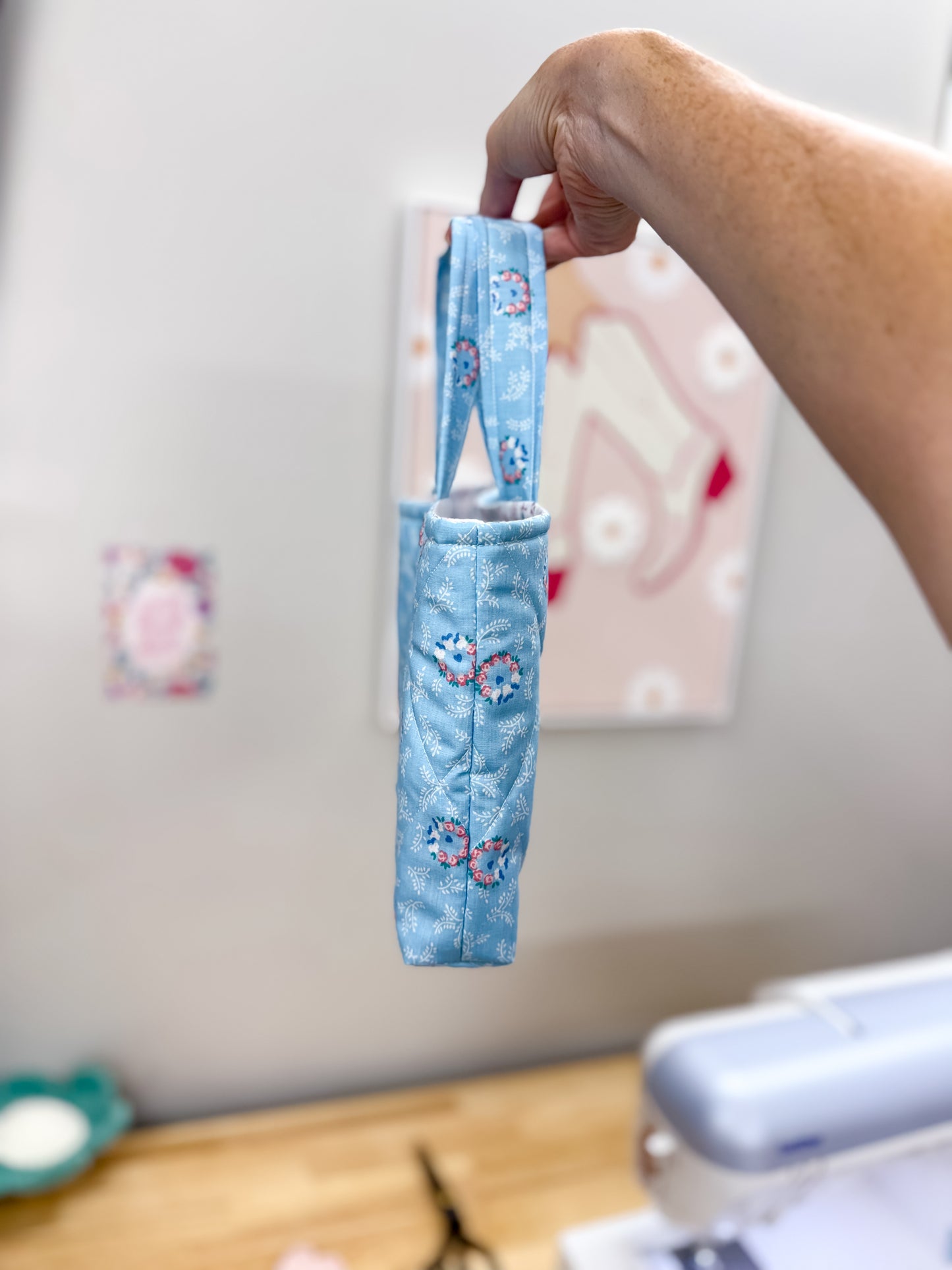 Quilted Book Sleeve with Handles Blue Floral