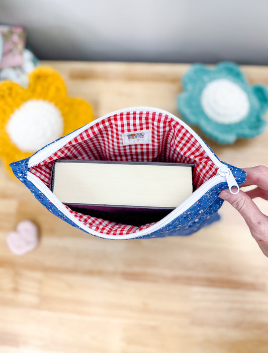 Zippered Quilted Book Sleeve Fall Blue