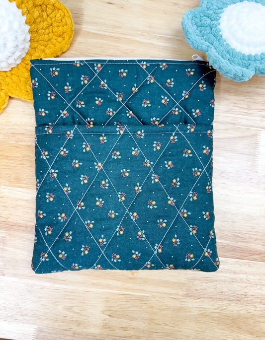 Zippered Quilted Book Sleeve Hunter Green