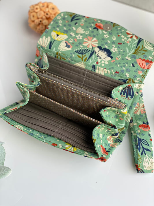 Green Floral Clutch Wallet with Keychain