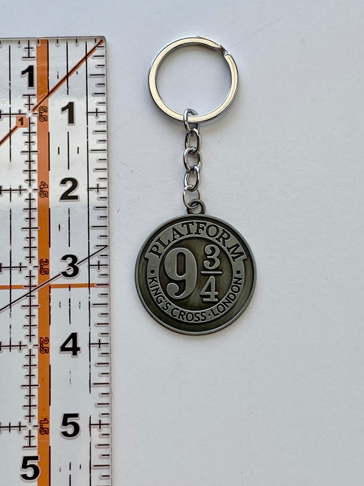 Platform 9 3/4 Keychain